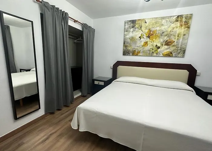 La Casona Del Pinar Albergue